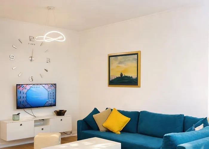 Apartamento Premium With Balcony Tirana